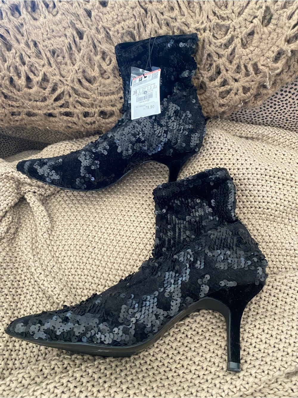 Zara black sequin velvet booties 39 8 NEW NWT